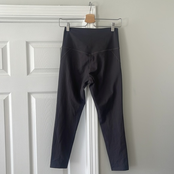 Girlfriend Collective High Rise Compressive Legging - Picture 2 of 5